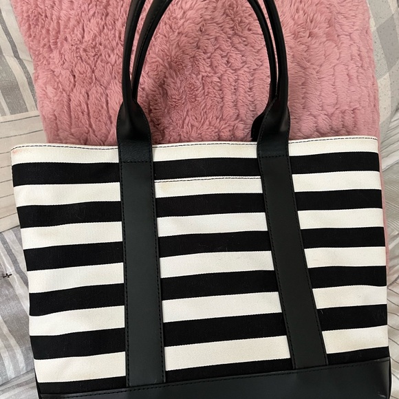 Michael Kors Black & White Stripe Tote Bag - Picture 3 of 4